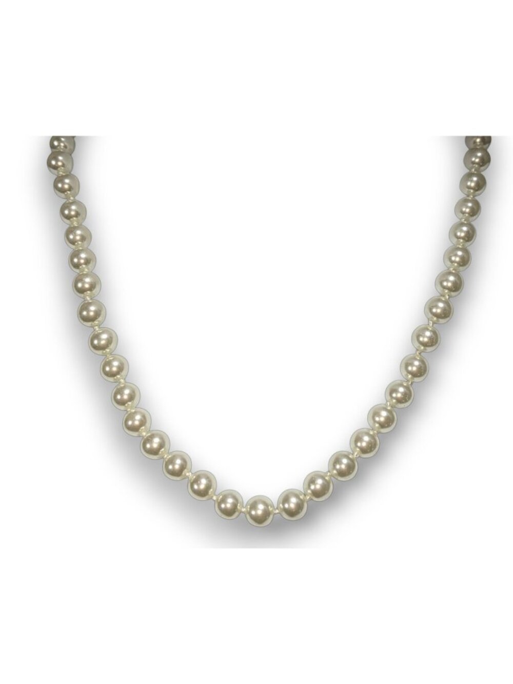 Vintage Classic Glass Pearl Cream Single Strand Necklace 18 Inch Like New